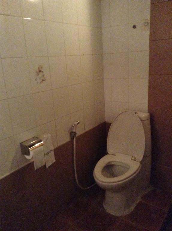 Eight Plus Hotel Bangkok Chambre photo